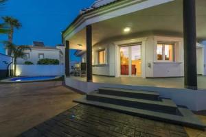 Chalet Bennecke Volcan, Playas de Orihuela