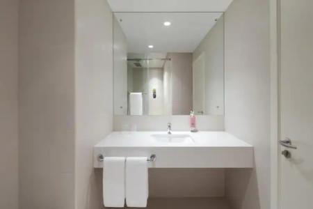  Rove Dubai Marina - 101