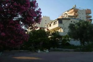 Munih Otel, Kusadasi