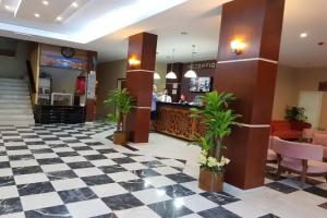 Nuova Beach Hotel, Guzelcamli