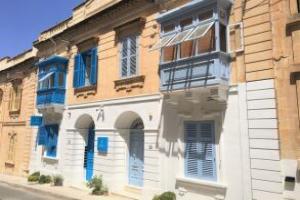 Gorgeous Townhouse Nr 53, Sliema