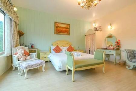 Swiss Valley Hip Resort - 18