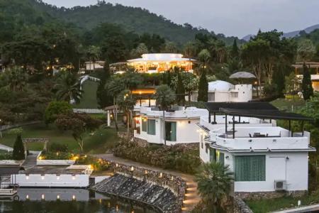 Swiss Valley Hip Resort - 38