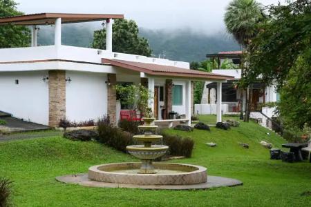 Swiss Valley Hip Resort - 8