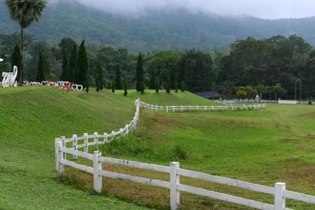 Swiss Valley Hip Resort - 49