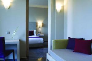 Atlantica Akti Zeus Hotel