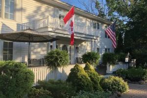 Butler Creek House, Niagara-On-The-Lake