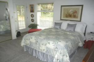 Ridgeview Gardens Bed & Breakfast, Prince George