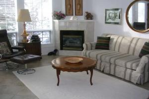Ridgeview Gardens Bed & Breakfast Hotel, Prince George