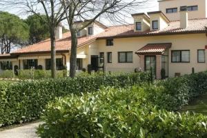 Pool & Garden Il Giardino Di Olga with free parking, Mirano