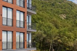 Bayview Hills Luxury Residences Hotel