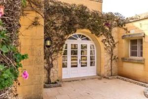 Gozo Village Holidays, Victoria