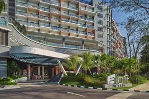 Aloft Langkawi Hotel, Pantai Tengah