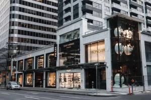 Paradox Hotel, Vancouver