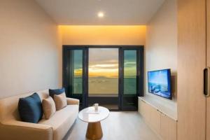 S. Sriracha Hotel and Residence, Sri Racha