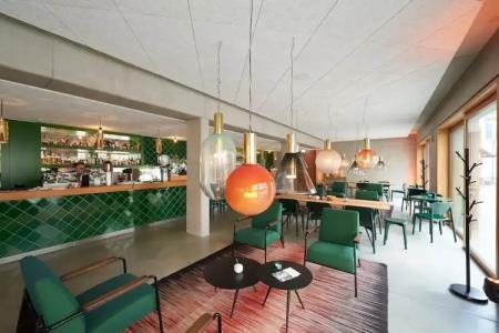 Kitz Boutique & Restaurant - 17