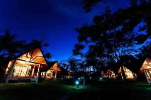 Phayamas Private Beach Resort and Island Brew, Koh Phayam