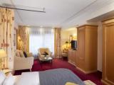 Hirschauerwald Building Apartment