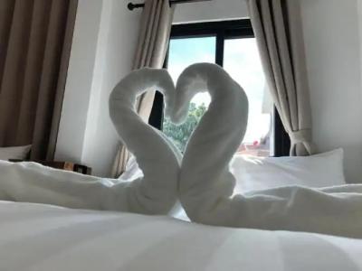 Glur Phuket Patong Beach - 85