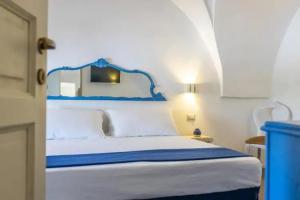 Bed & Breakfast «LUCE boutique B&B», Felline