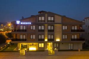 Maxuite Hotel in Home, Akcay