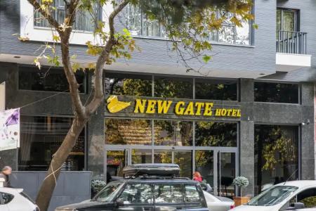 New Gate - 12