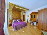 Deluxe Double room with city view