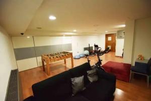 VILLA LEVANTE BEACH BLUELINE 6 BD, Benidorm