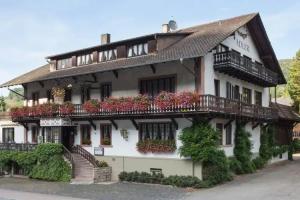 Hotel Gasthaus Adler, Glottertal