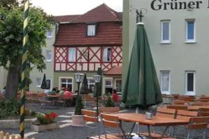 Traditionsgasthof Grüner Baum Hotel