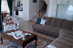 Tas Villa, Kalkan
