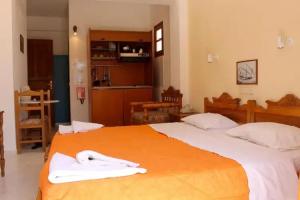 Alia Hotel, Kamari