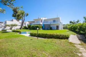 Akrotiri blue apartment, Pefkohori