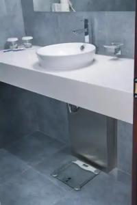 Breeze Boutique Athens - 8