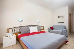 Kavos Plaza Hotel, Kavos