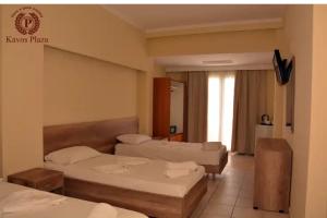 Kavos Plaza Hotel, Kavos