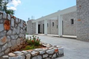 Verga's Apartments, Kalamata