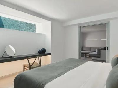 Canaves Oia Epitome - Small Luxurys of the World - 2