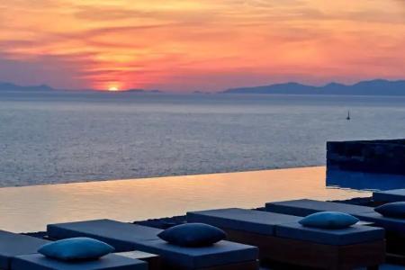 Canaves Oia Epitome - Small Luxurys of the World - 24