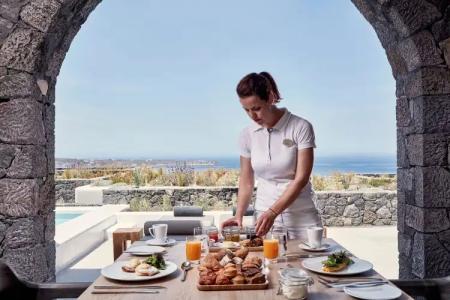 Canaves Oia Epitome - Small Luxurys of the World - 33