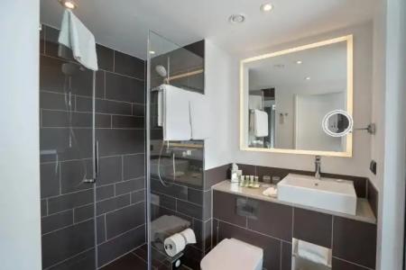 Courtyard by Marriott Wolfsburg - 9