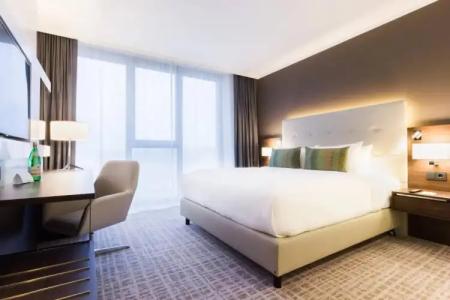 Courtyard by Marriott Wolfsburg - 1