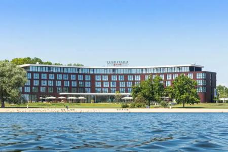 Courtyard by Marriott Wolfsburg - 18