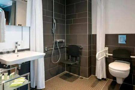 Courtyard by Marriott Wolfsburg - 7