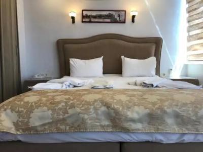 Harbour Suites Old City - 36
