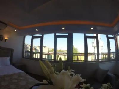 Harbour Suites Old City - 14