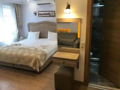 Harbour Suites Old City - 32