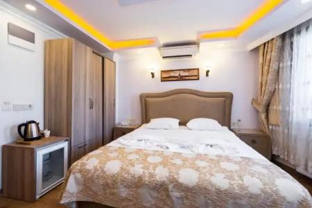 Harbour Suites Old City - 52
