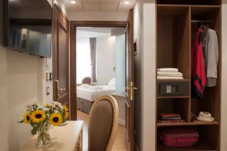 Acropolian Spirit Boutique - 29