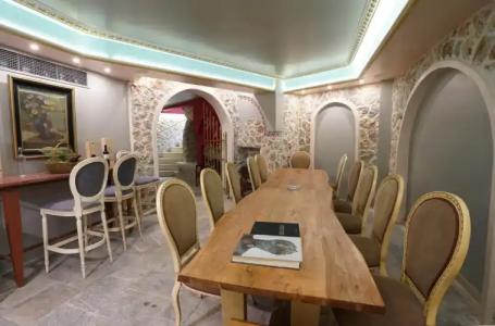 Acropolian Spirit Boutique - 17